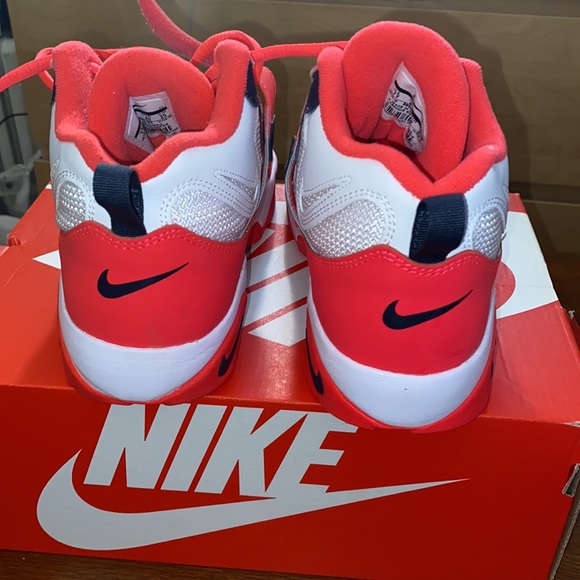 Air Speed Turf (GS) - Picture 3 of 5